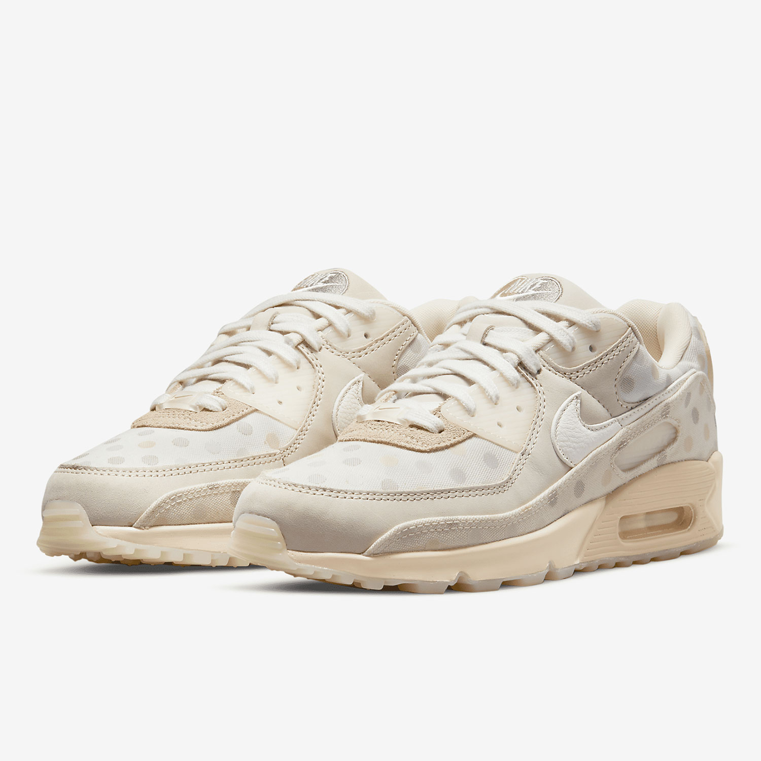 Sepatu lari berbantalan modis  - Nike Shoes Air Max 90 ulasan dan harga